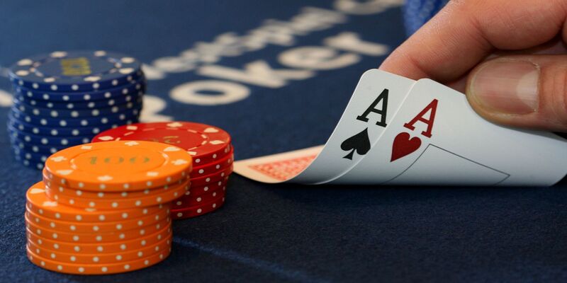 Poker online